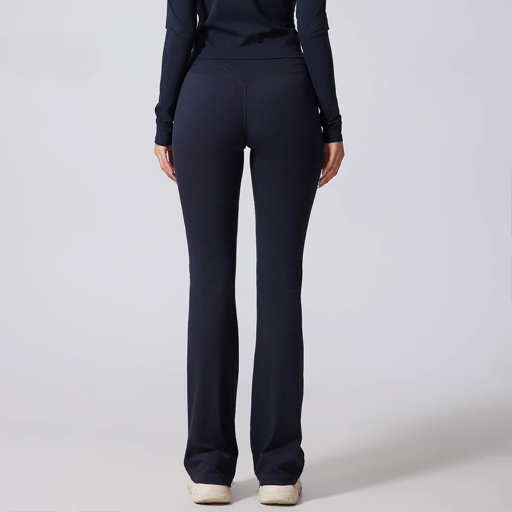 Everyday Seamless Flared Leggings